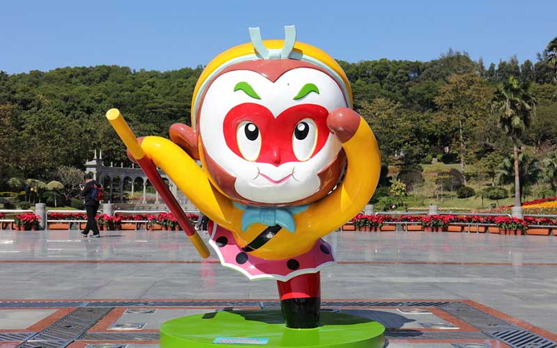 雕塑厂家制作工艺品通常使用哪些材料