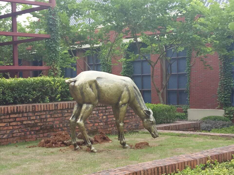 恒大集团•韶关金色江湾景观雕塑(图1) 恒大集团•韶关金色江湾景观雕塑(图1)