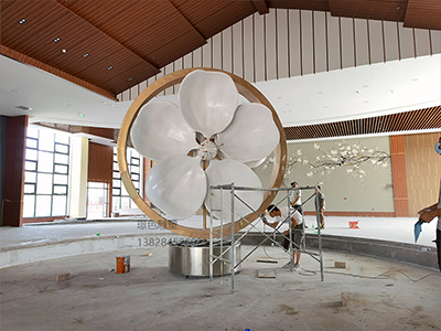 新疆门关市旅游养老中心梨花苑景观雕塑(图2)