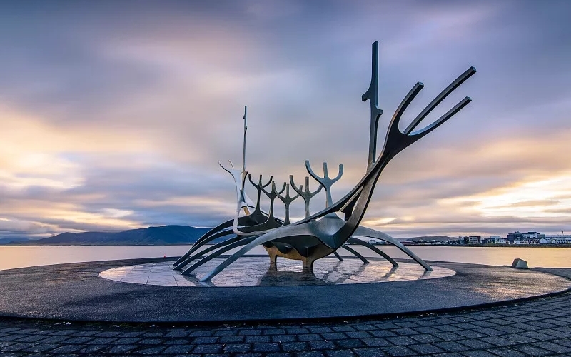 园林景观雕塑的作用(图1) 园林景观雕塑的作用(图1)