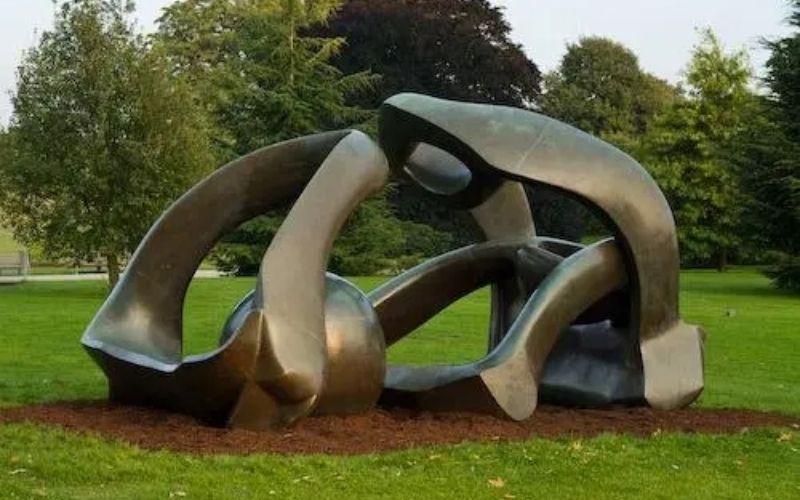 园林景观雕塑的作用(图3) 园林景观雕塑的作用(图3)