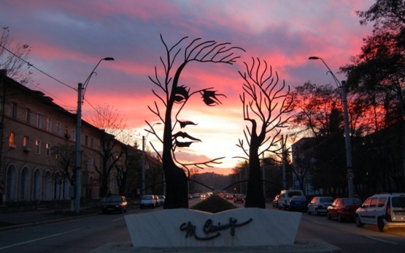 您会爱上的20座现代雕塑国外的精品园林雕塑(图2) 您会爱上的20座现代雕塑国外的精品园林雕塑(图2)