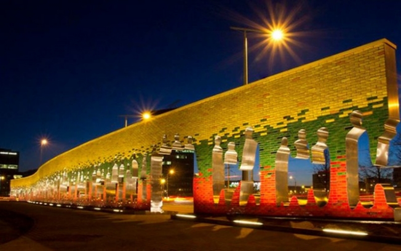 您会爱上的20座现代雕塑国外的精品园林雕塑(图16) 您会爱上的20座现代雕塑国外的精品园林雕塑(图16)