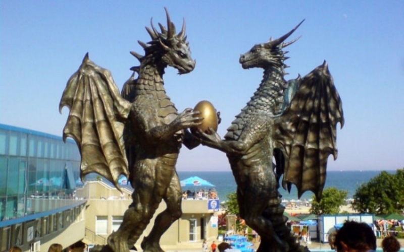 您会爱上的20座现代雕塑国外的精品园林雕塑(图19) 您会爱上的20座现代雕塑国外的精品园林雕塑(图19)