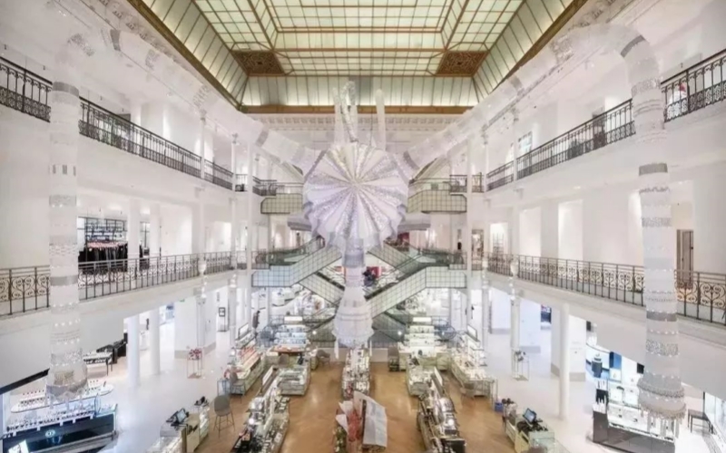 这些极具创意的商场美陈案例(图6) 这些极具创意的商场美陈案例(图6)